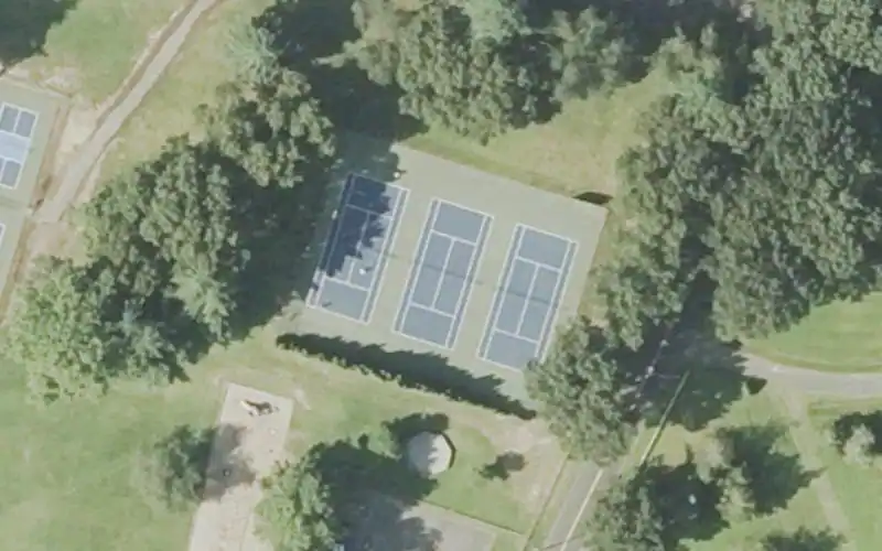 Ballantine Park photo 2