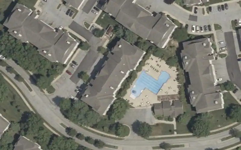 Saint Andrews Apartments photo 2