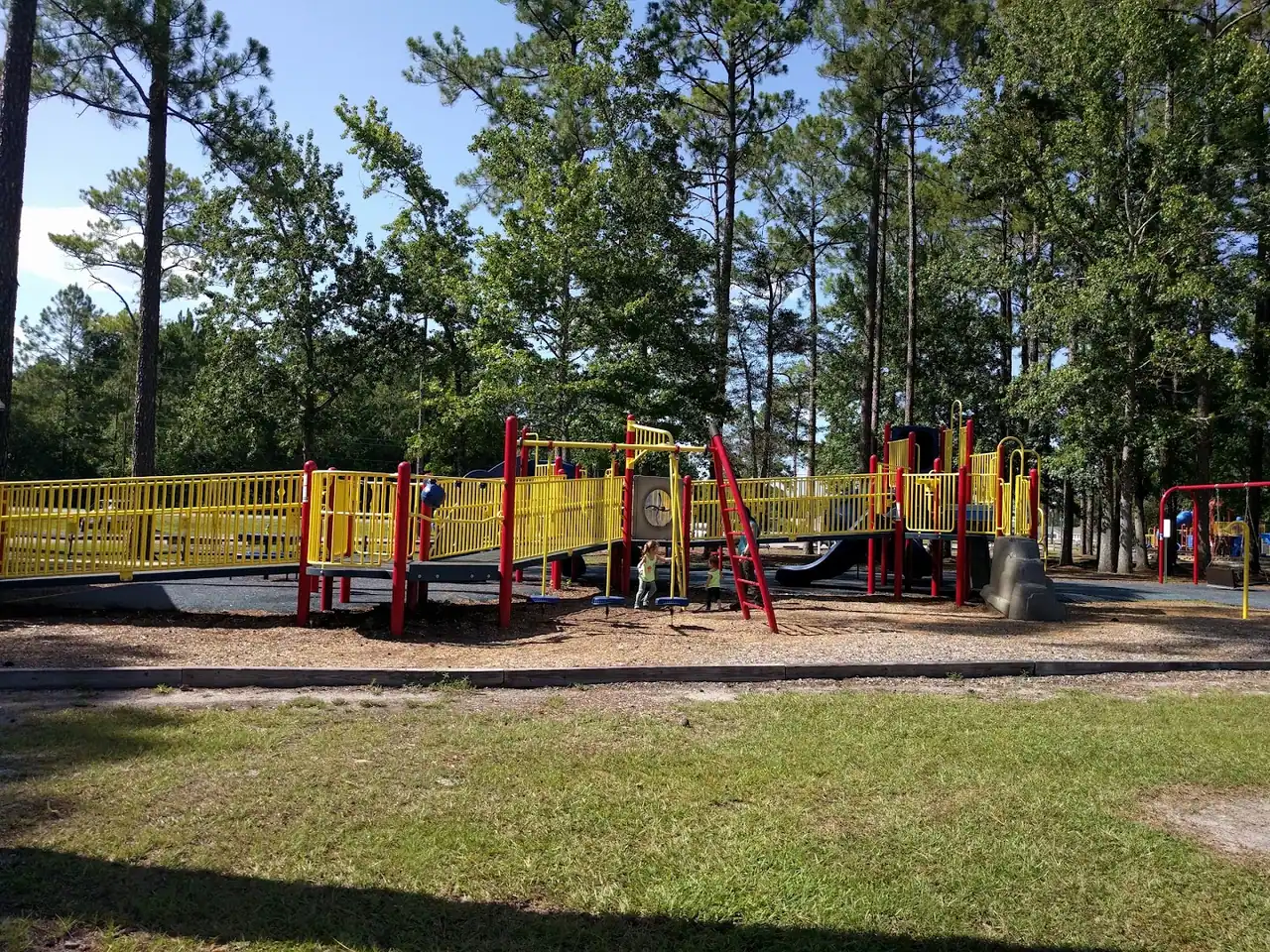 Howard Peeples Park photo 3