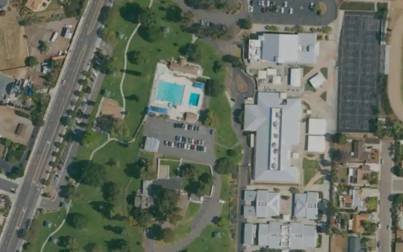 Woodland Park Tennis Center photo 2