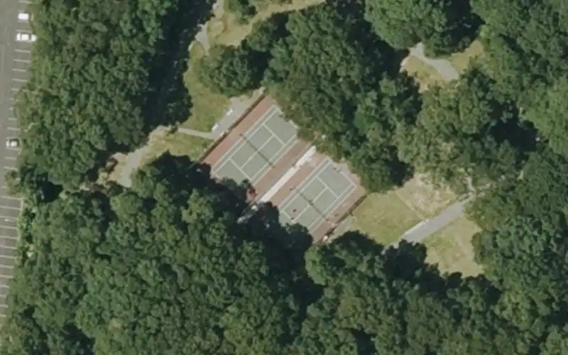 Dorchester Park Tennis Courts photo 2