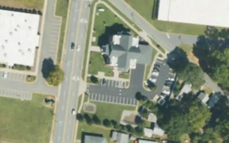 Davis Park Tennis Courts photo 3