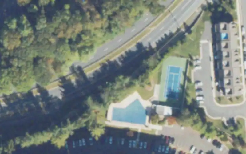 Lakeside Plaza Condominiums photo 2