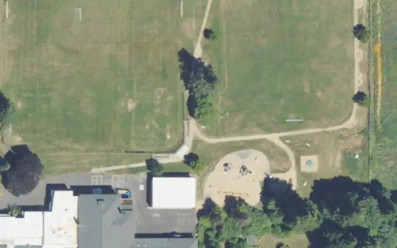 Parkdale Elementary School photo 3