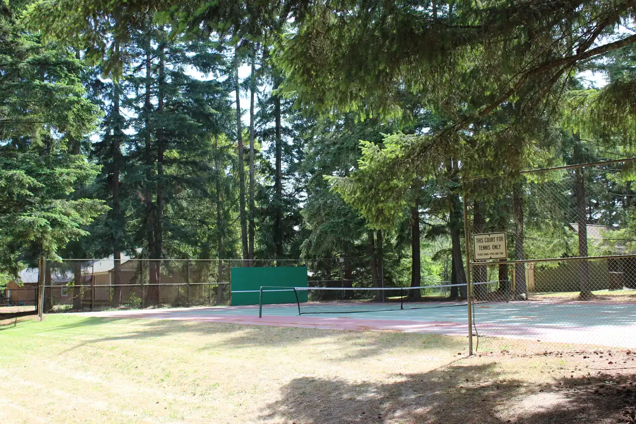 Strawberry Hill Park photo 5