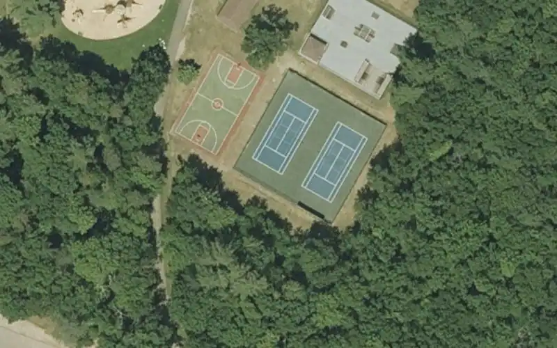 Bayside Park Playground photo 3