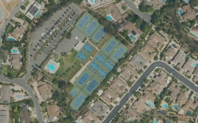 Tustin Hills Racquet Club photo 2