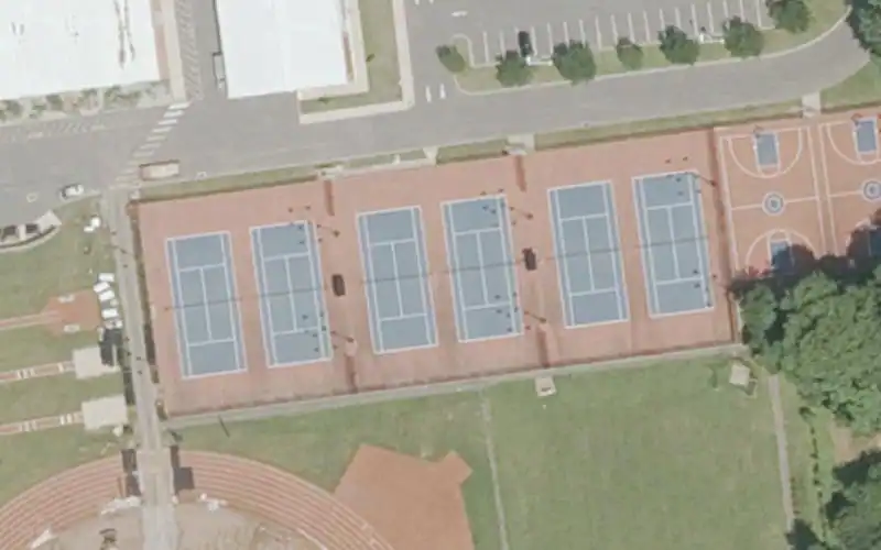 Berlin High School photo 2