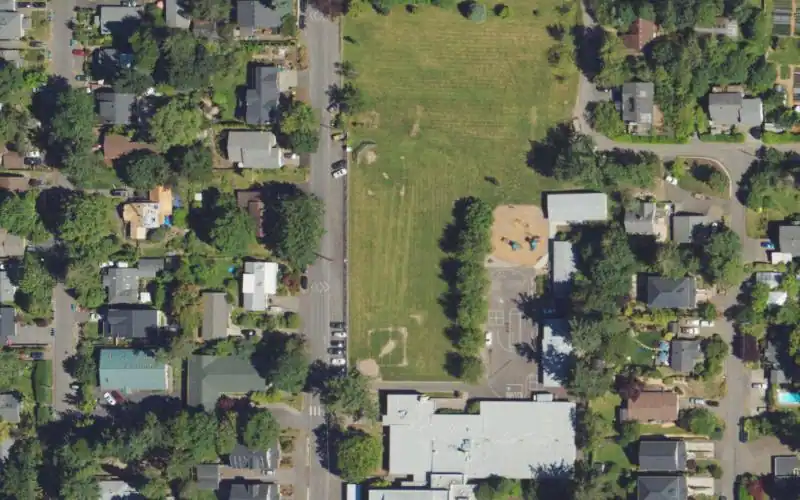Maplewood School photo 2