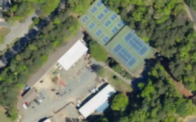 Tega Cay - Wuertle Tennis Courts photo 2