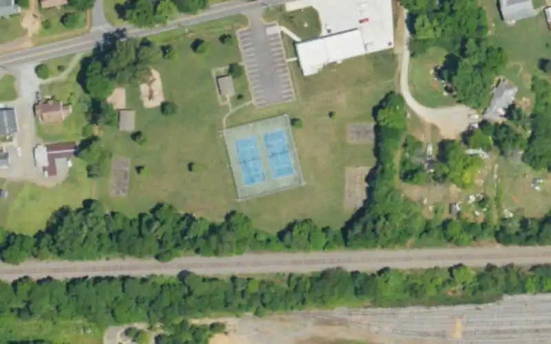 Carbon City Tennis Courts photo 4