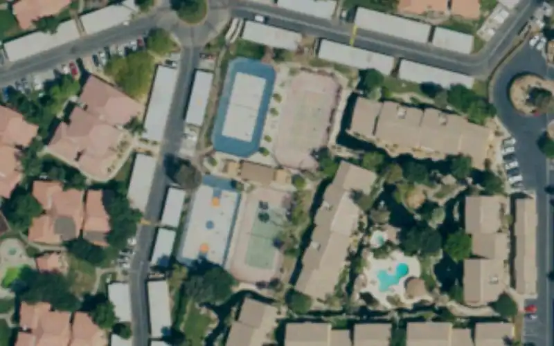 Smoketree Apts photo 2