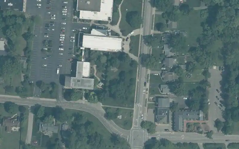 Indian Hill Swim & Tennis Club photo 2