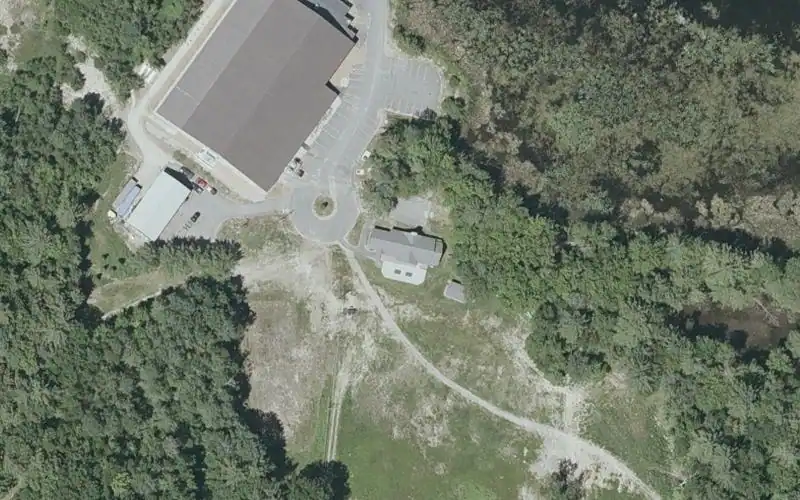 Pop Whalen Ice and Arts Center photo 2