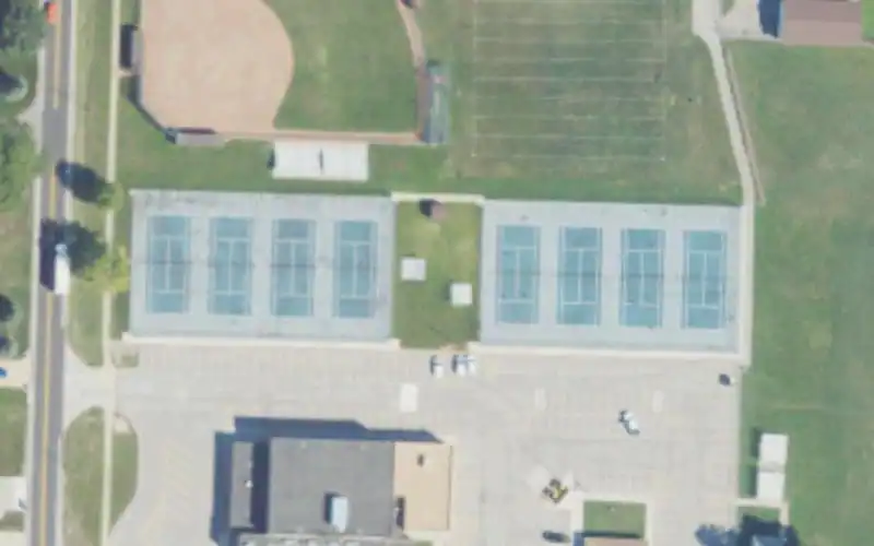 L'Anse Creuse High School photo 2