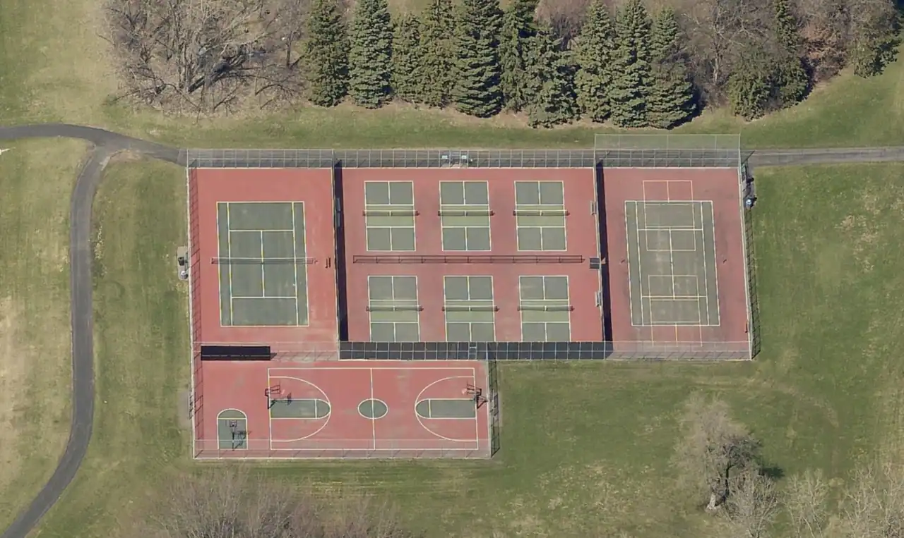 Bobby Theisen Park photo 2
