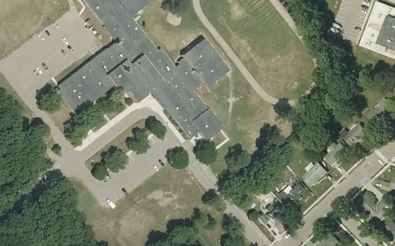 Robert Miller Community & Recreation Center photo 2