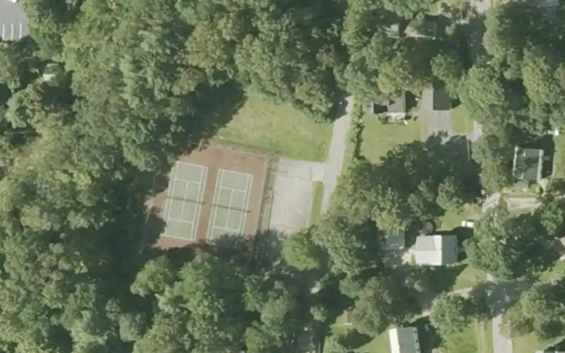 Ells-Harrison Park photo 2