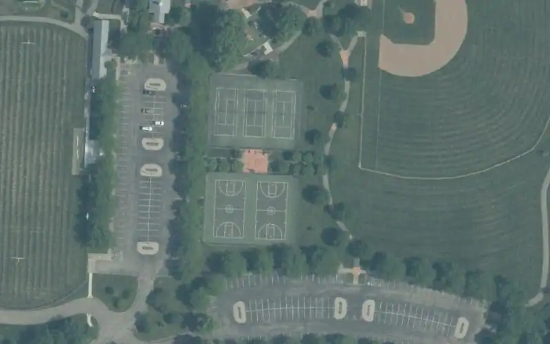 Schoolhouse Park photo 2