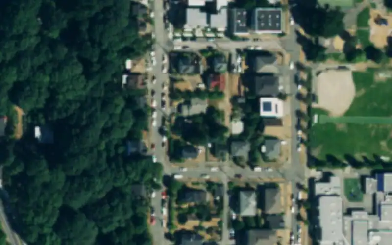 Beacon Hill Courts photo 2