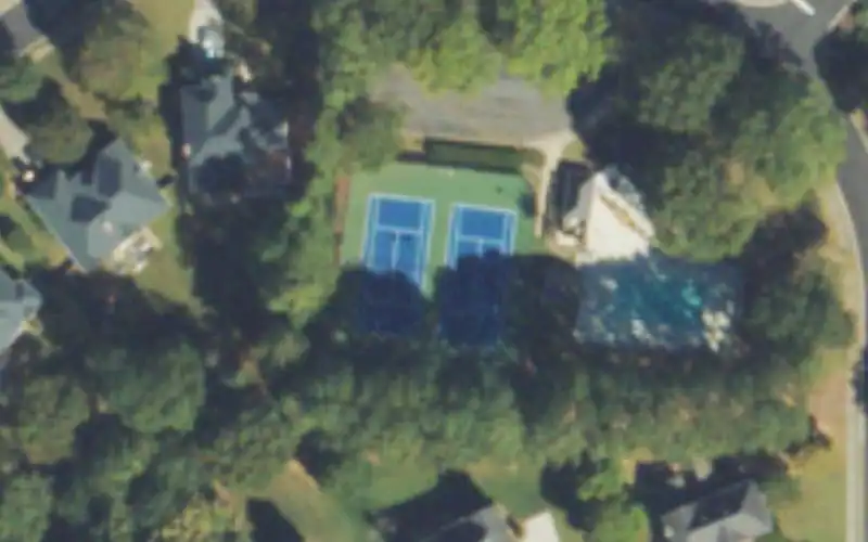 Highgate Swim & Tennis photo 2