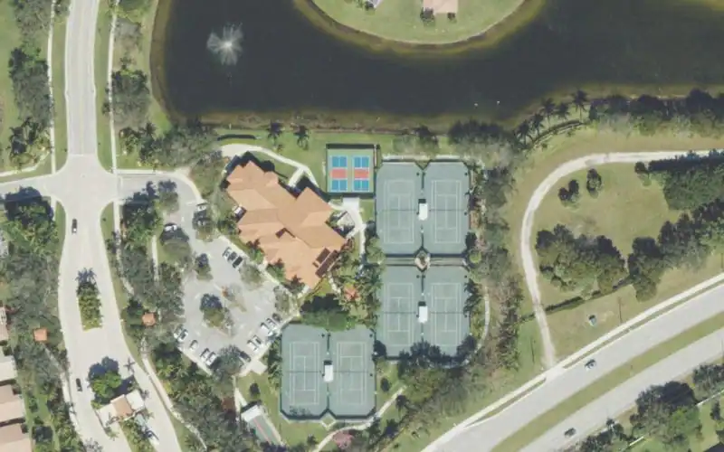 Villaggio Tennis Courts photo 2
