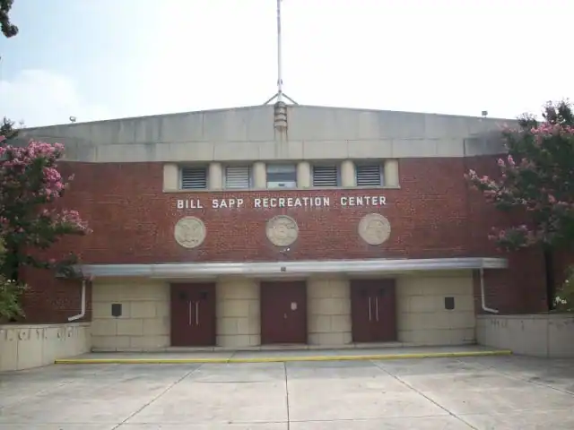 Bill Sapp Recreation Center photo 2