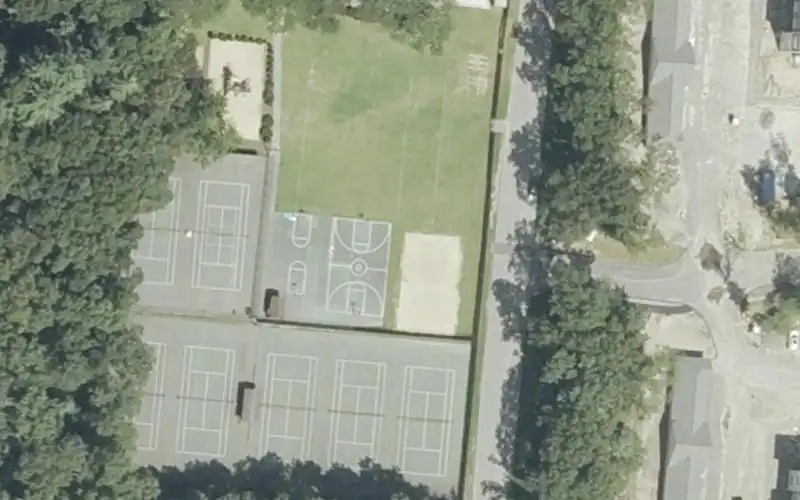 Kenbrin Tennis and Swim Club photo 2