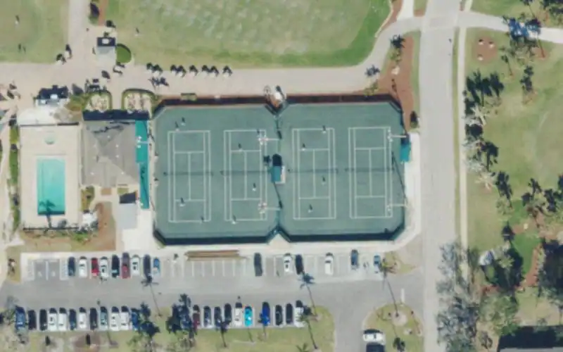 Kelly Green's Country Club photo 2
