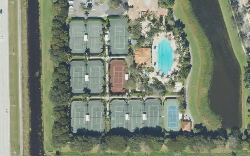 The Oaks At Boca Raton photo 2