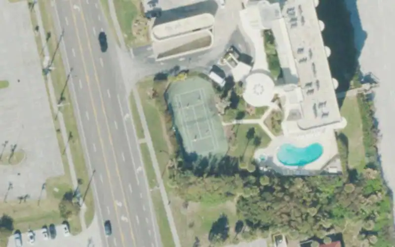 Ocean Walk Condominiums photo 2