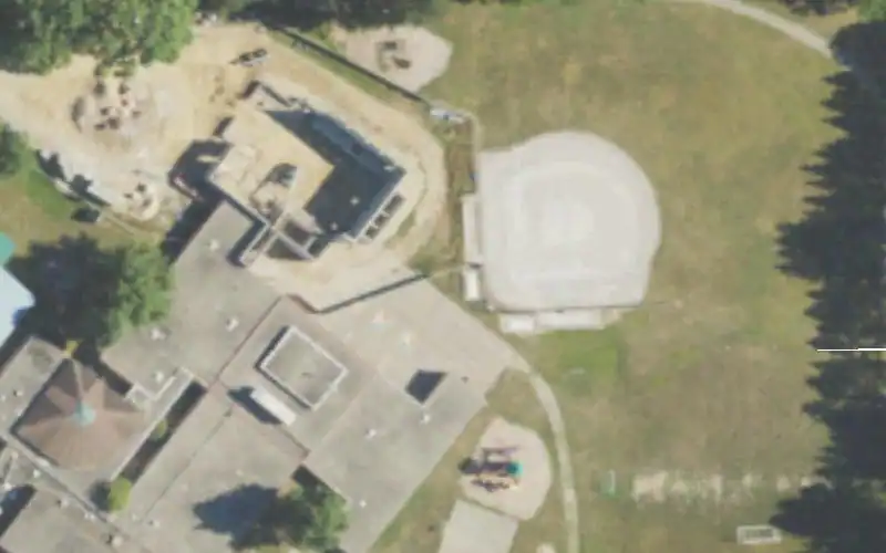 Bloomfield Hills Middle School photo 2