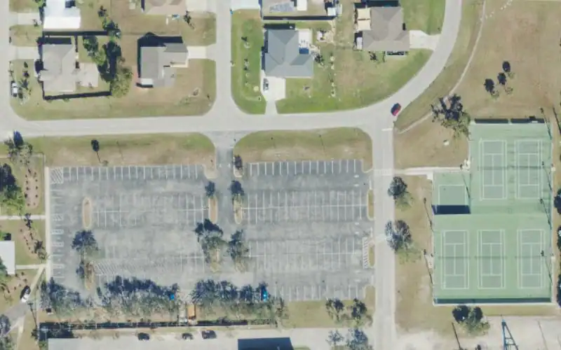 Hancock Park Tennis Center photo 2