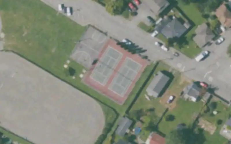 Blue Lake Tennis Courts photo 4