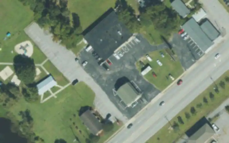 Courts Plus Jacksonville photo 3