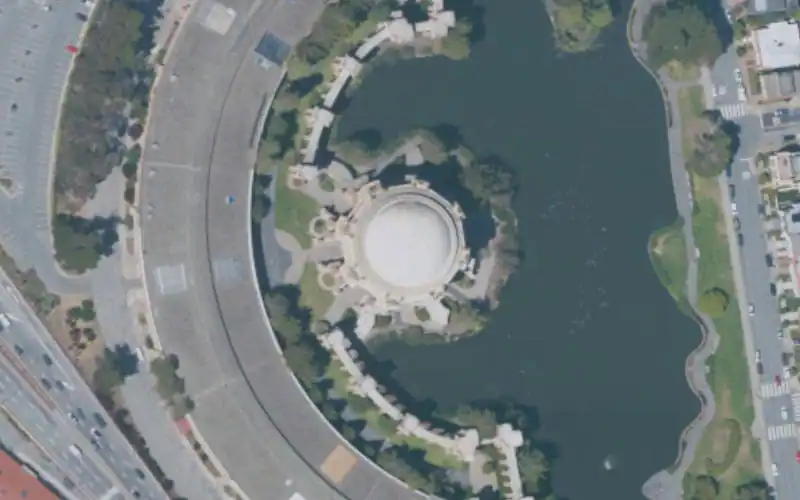 Palace of Fine Arts photo 3