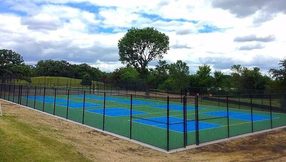 Rosland Park photo 2