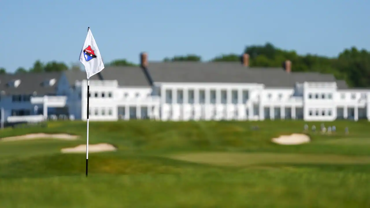 Oakland Hills Country Club photo 2