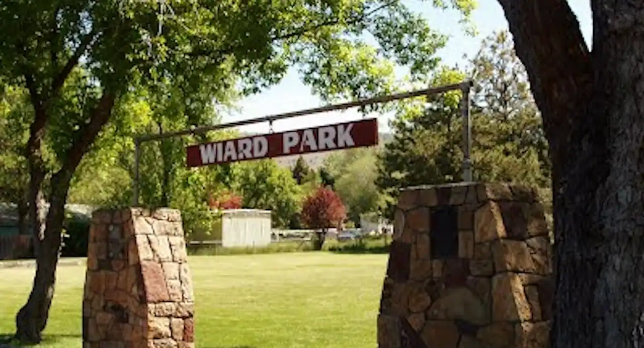 Crest Park photo 2