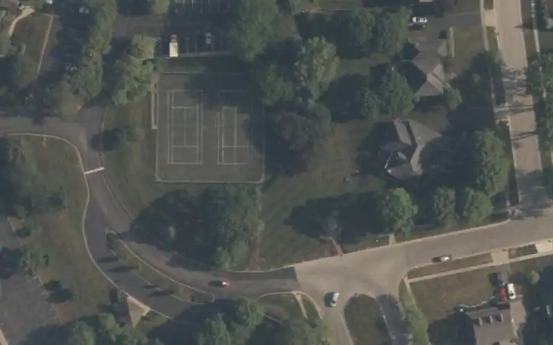 Perrysburg Tennis Center photo 2