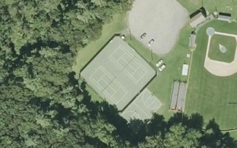 West Sterling Tennis Courts photo 2