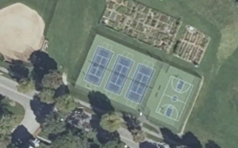 Eastern Prom Public Tennis Courts photo 4