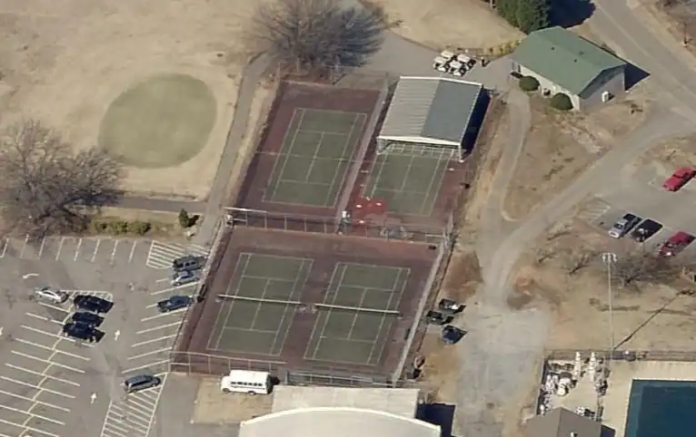 Shelby City Park Gymnasium photo 2