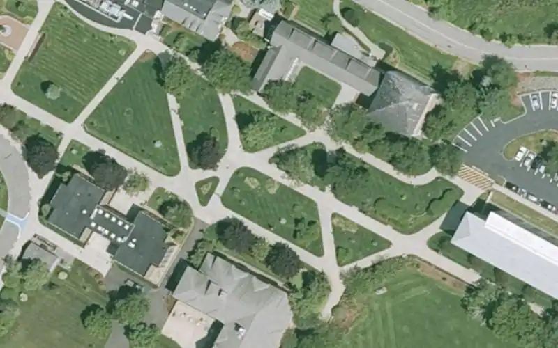 Gordon College photo 2