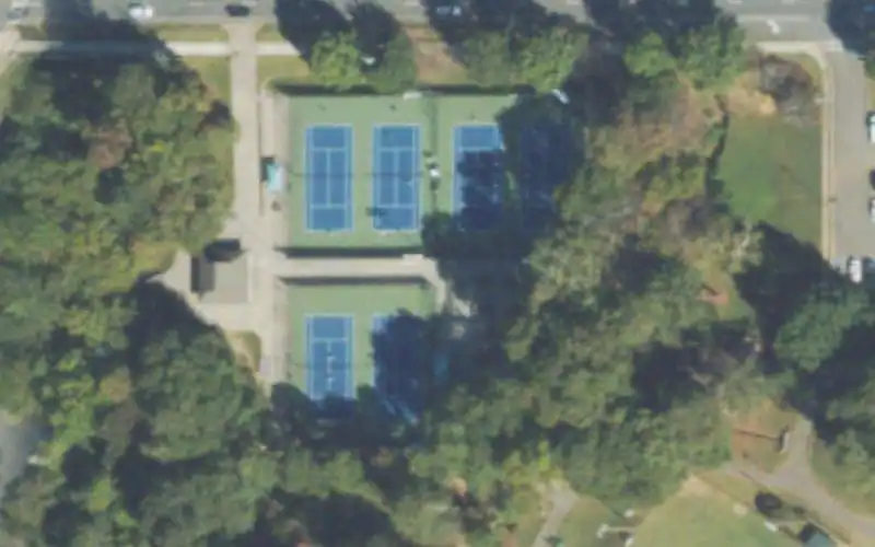 Wills Park Tennis Club photo 2