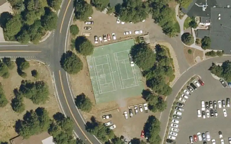 Continental Country Club photo 2
