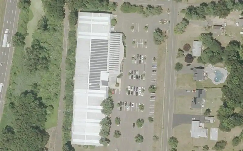 North Haven Health & Racquet Club photo 4