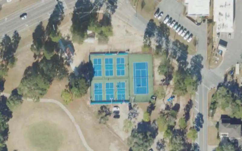 Mooney Park photo 2