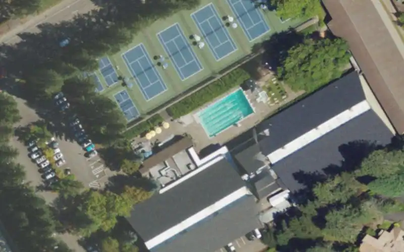 West Hills Racquet and Fitness Club photo 3