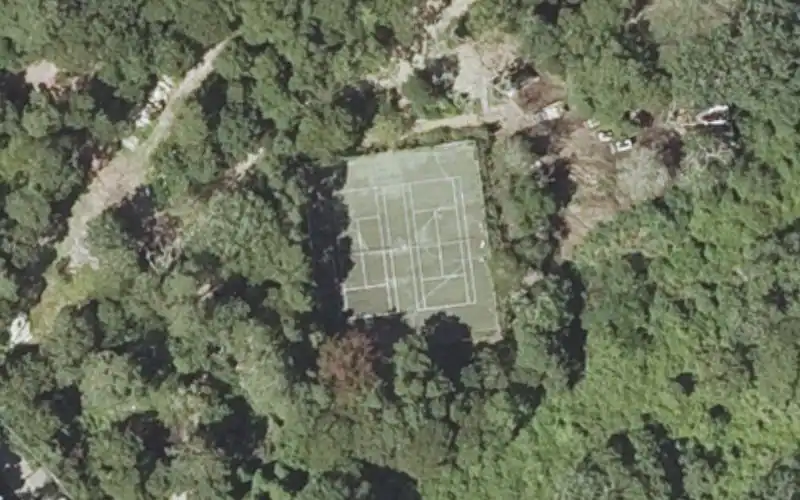 Tabor House Rd Tennis Courts photo 2